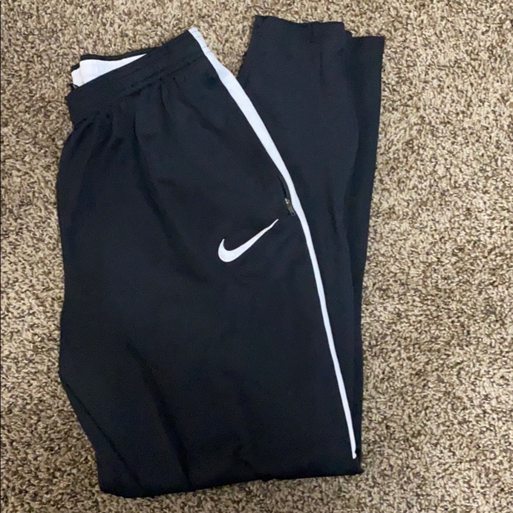 Nike Joggers